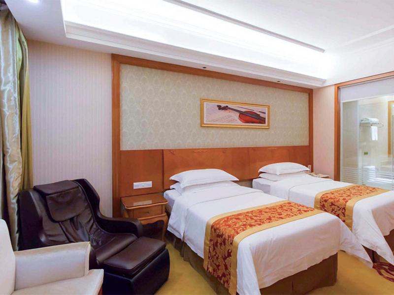 Vienna Hotel Chaoyang High-Speed Train Station Shantou Exterior foto